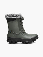 Arcata Trek DotsWomen's Winter Boots