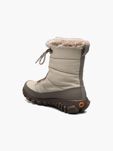 Cedar Quilt LaceWomen's Waterproof Boots