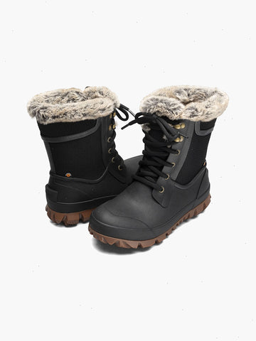Arcata Trek DotsWomen's Winter Boots