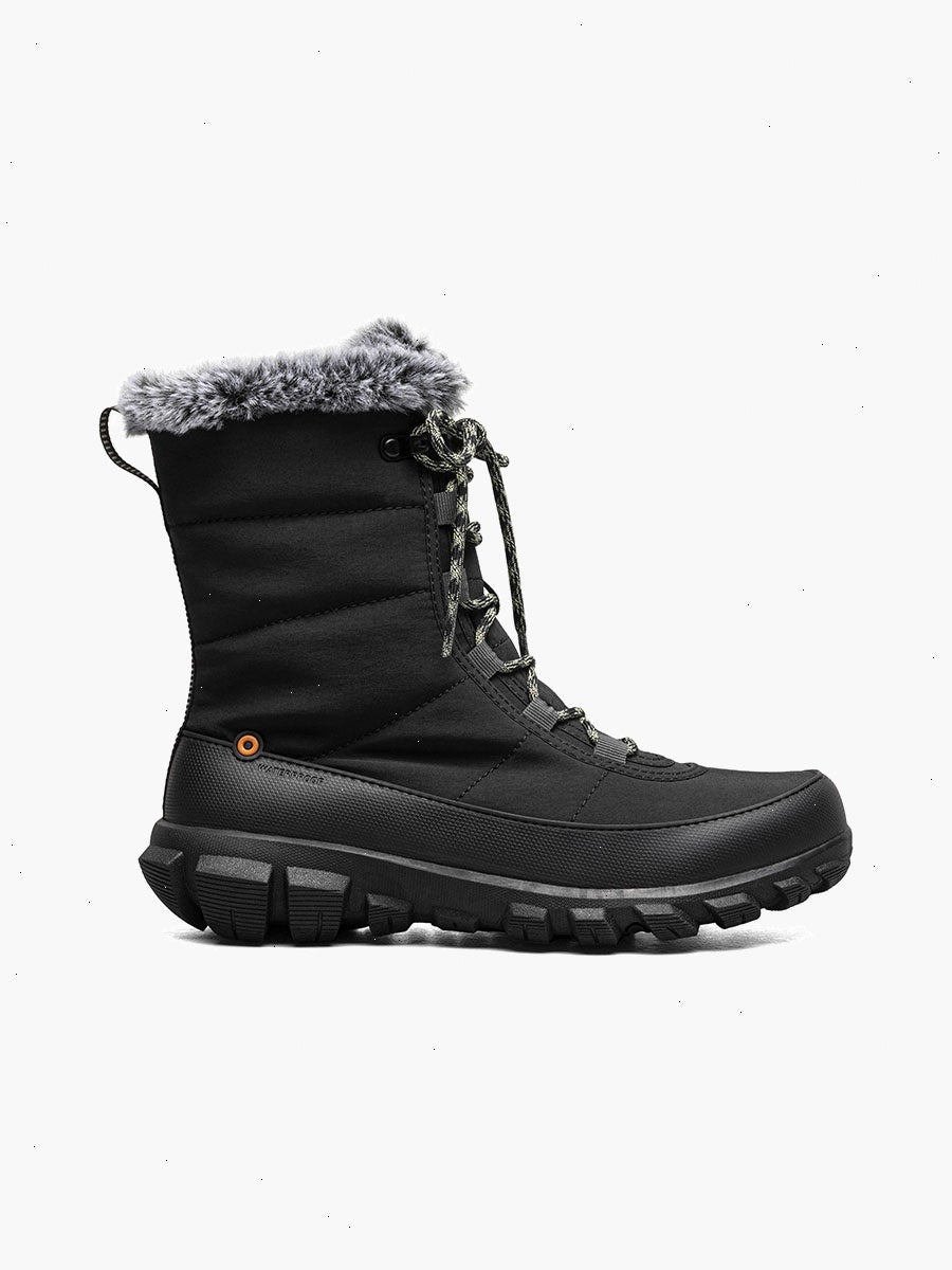 Cedar Quilt LaceWomen's Waterproof Boots